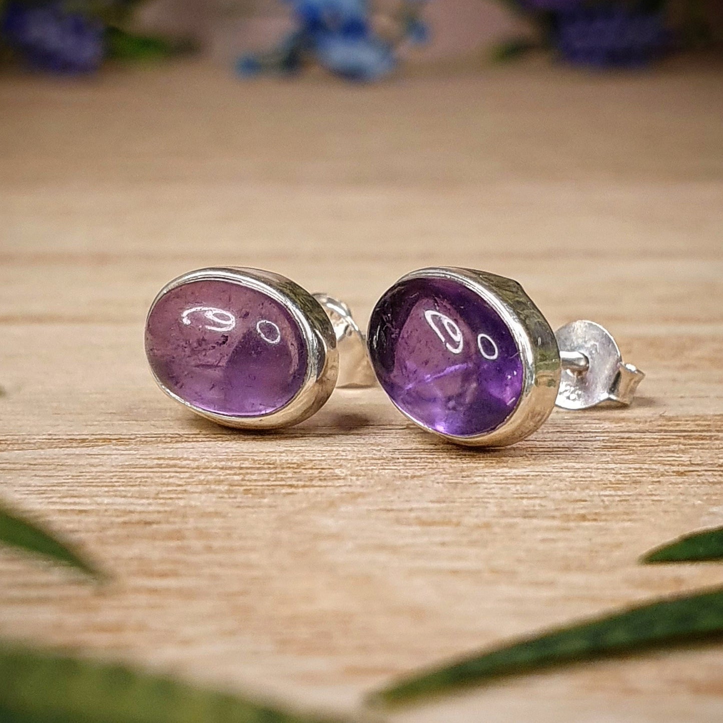 Amethyst Stud Earrings (stud001)