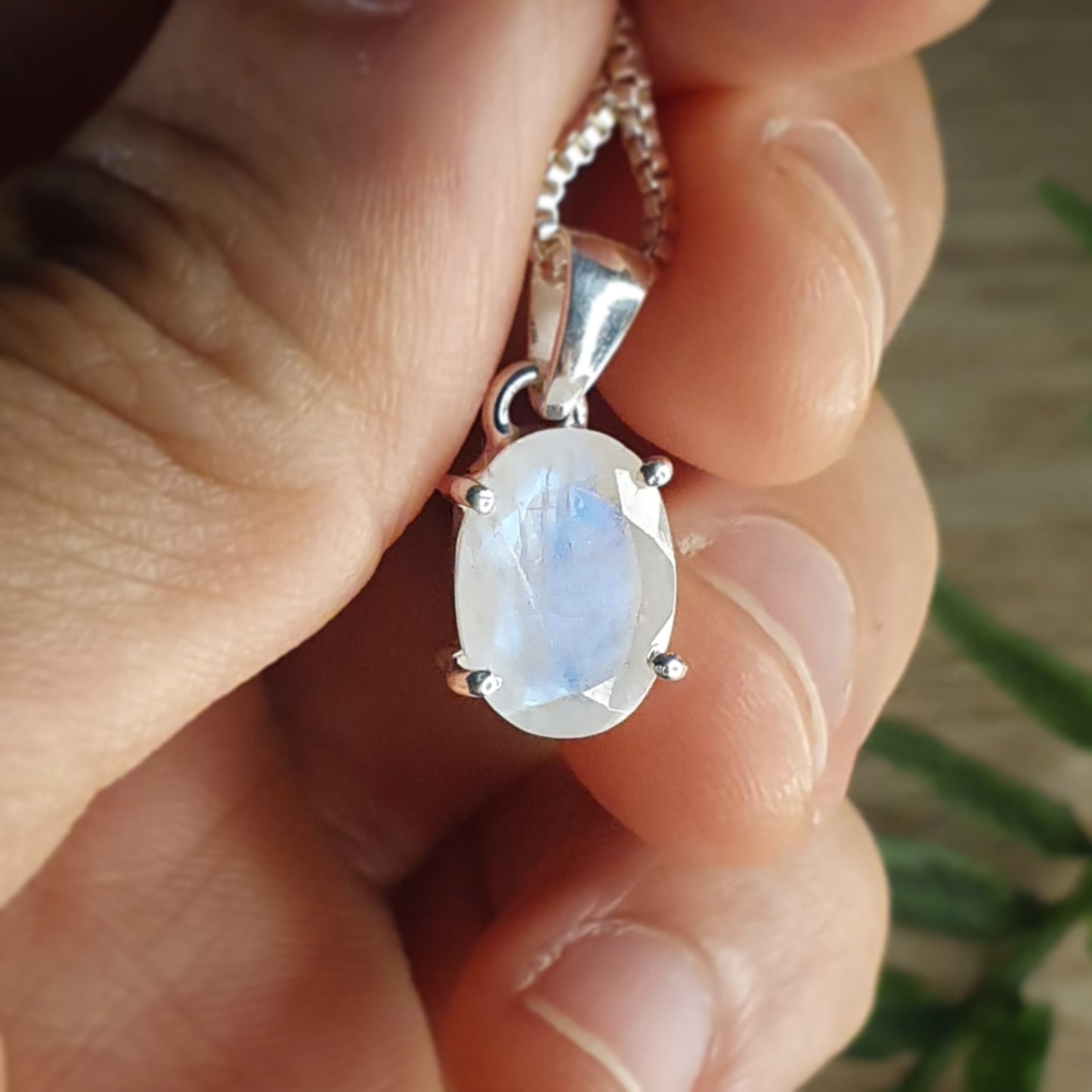Moonstone Pendant (mx462)