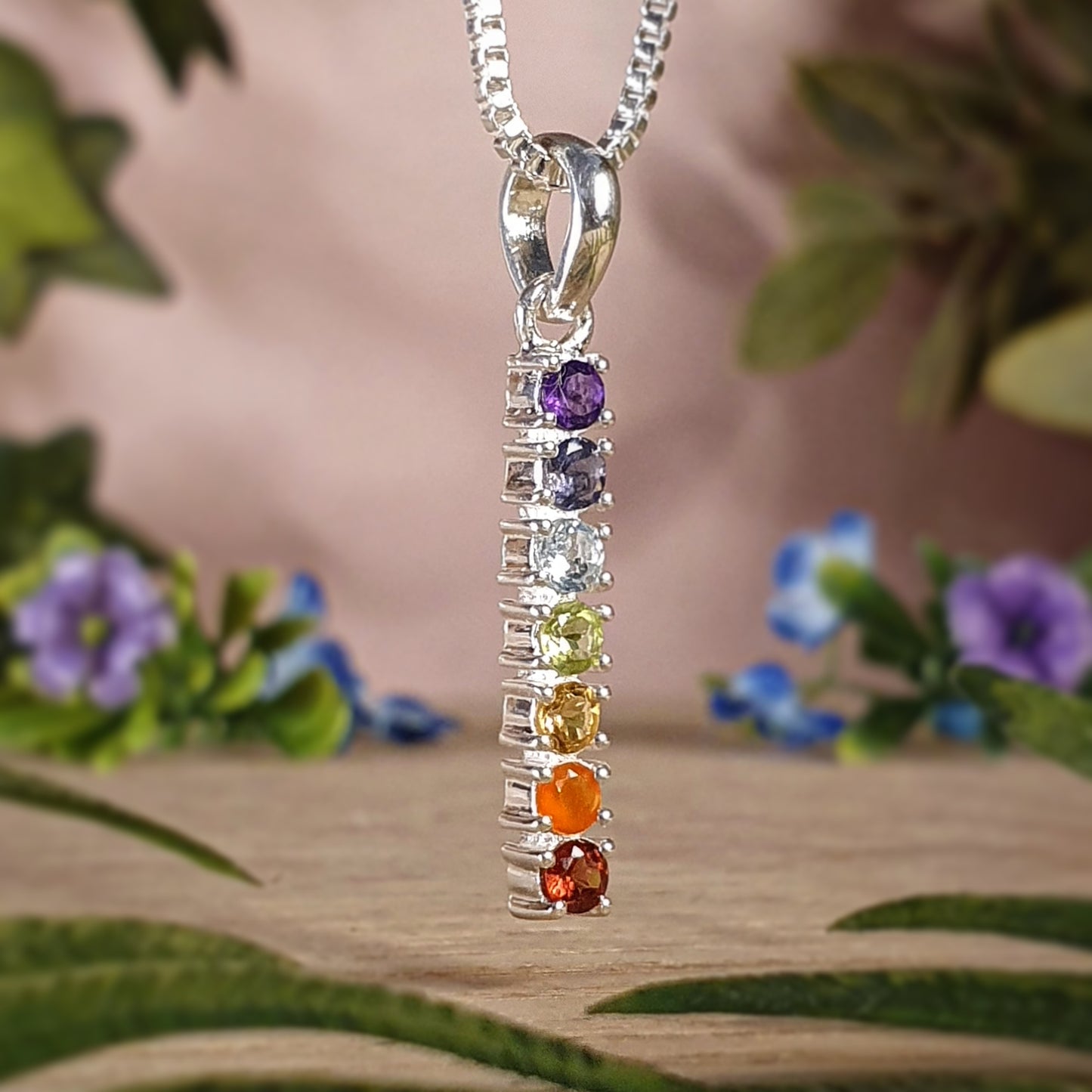 7 Chakras Pendant (mx492)