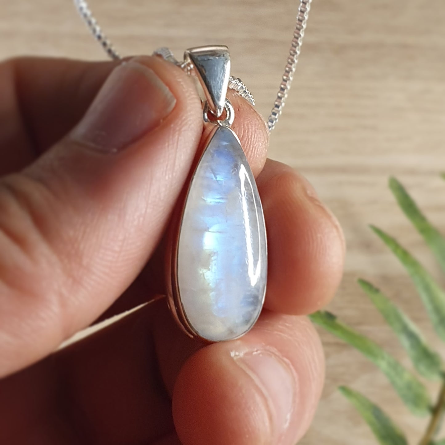 Moonstone Pendant (mx515)