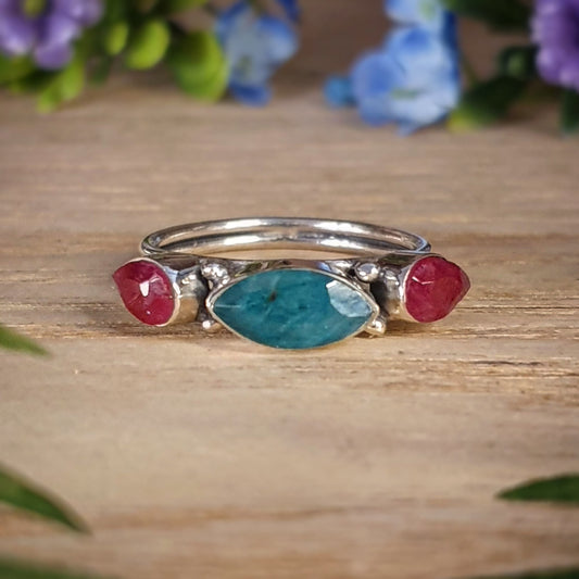Emerald, Ruby Ring - Size 8 (mx545)