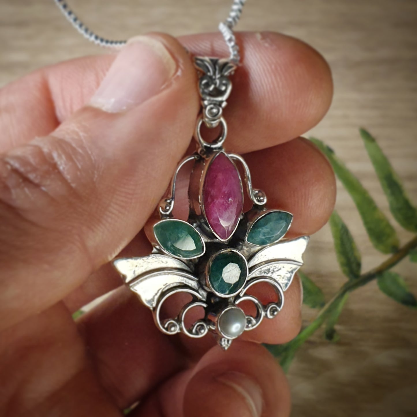 Emerald, Ruby and Pearl Pendant (mx754)