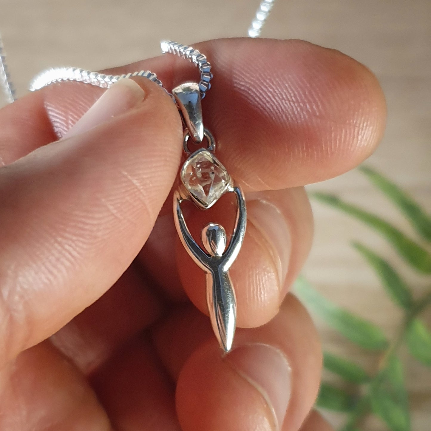 Herkimer Diamond Pendant (mx780)