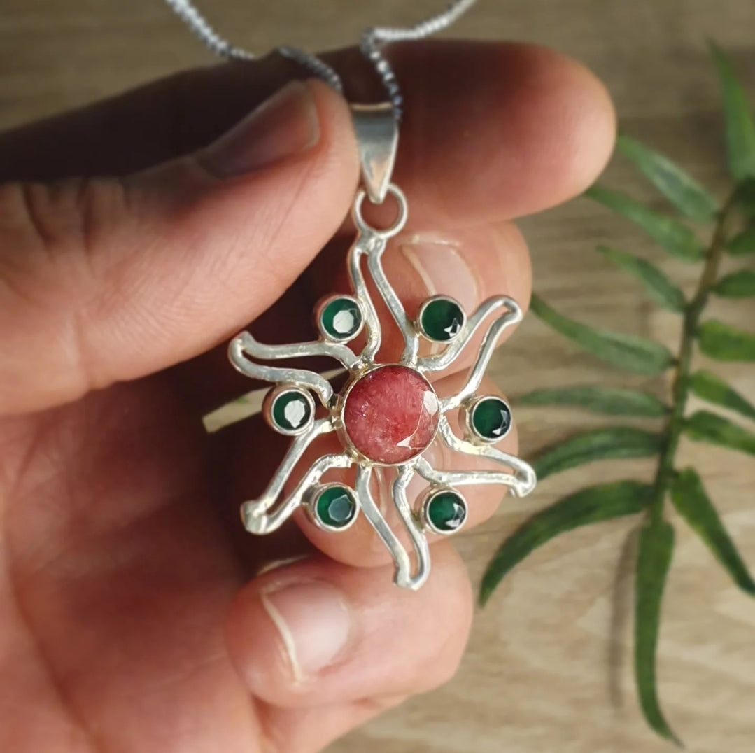 Ruby and Emerald Pendant (mx809)