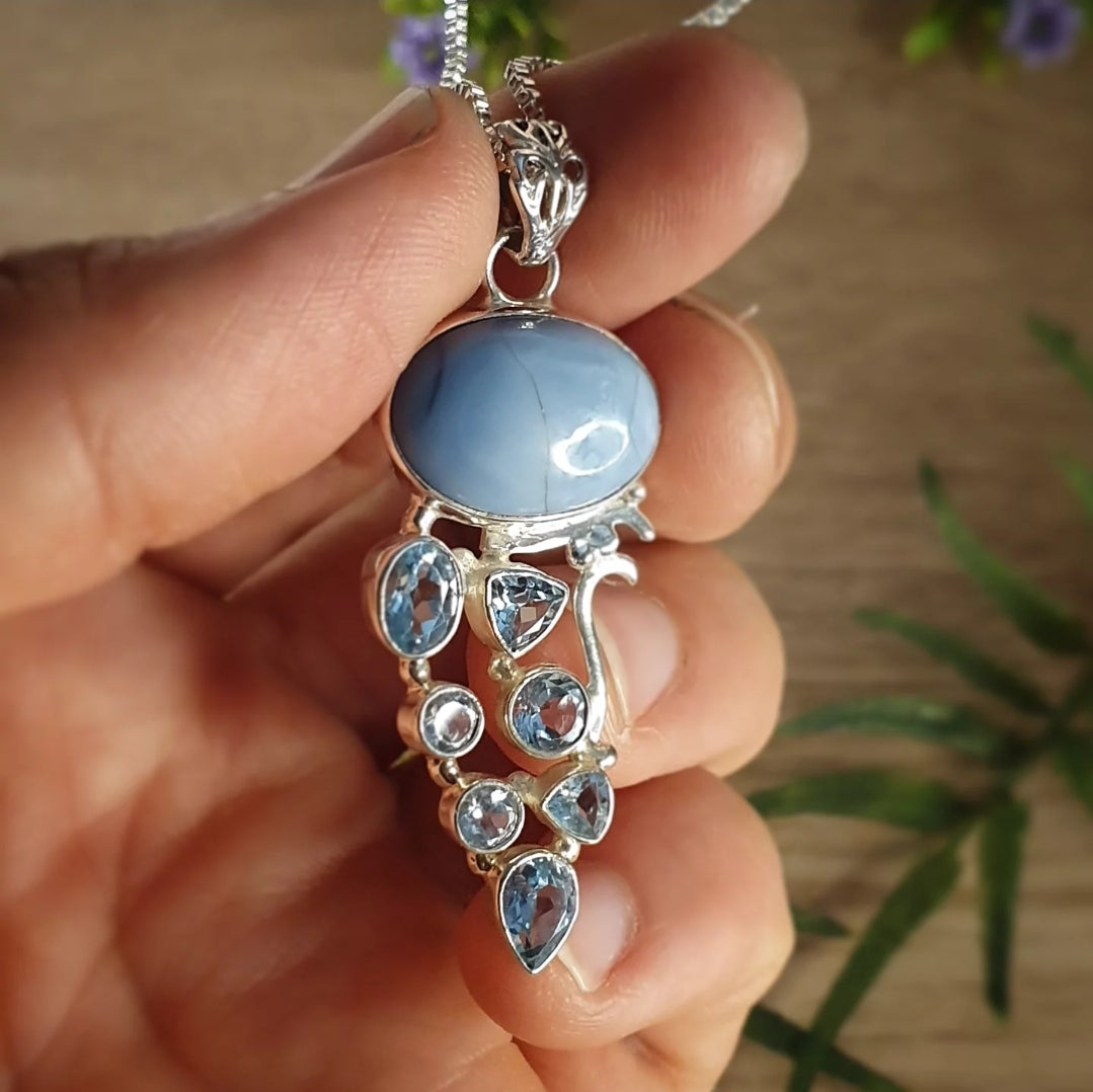 Owyhee Opal, Blue Topaz Pendant (mx811)