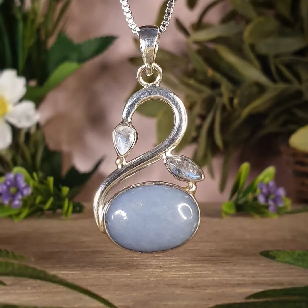 Angelite and Moonstone Pendant (mx813)