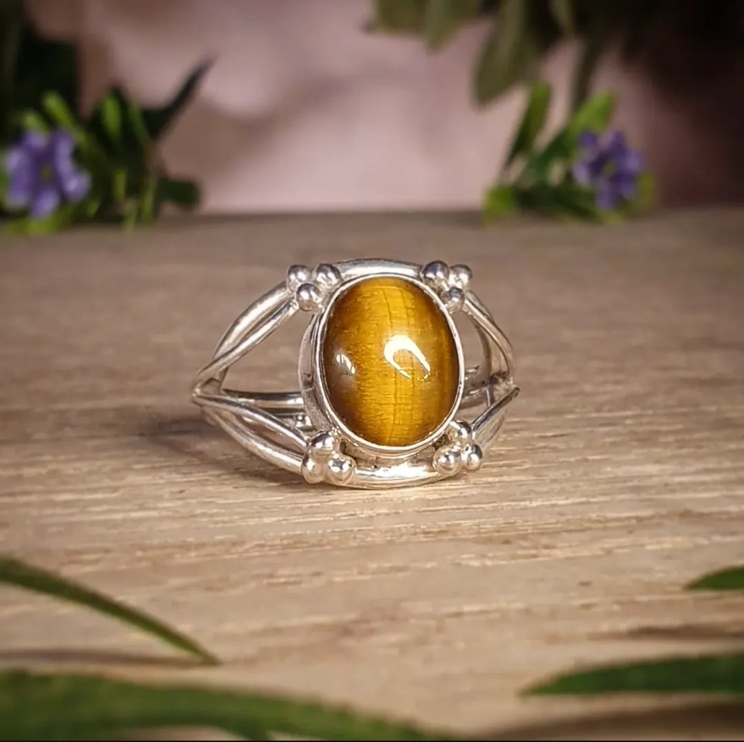 Tiger's Eye Ring - size 7.5 (mx826)