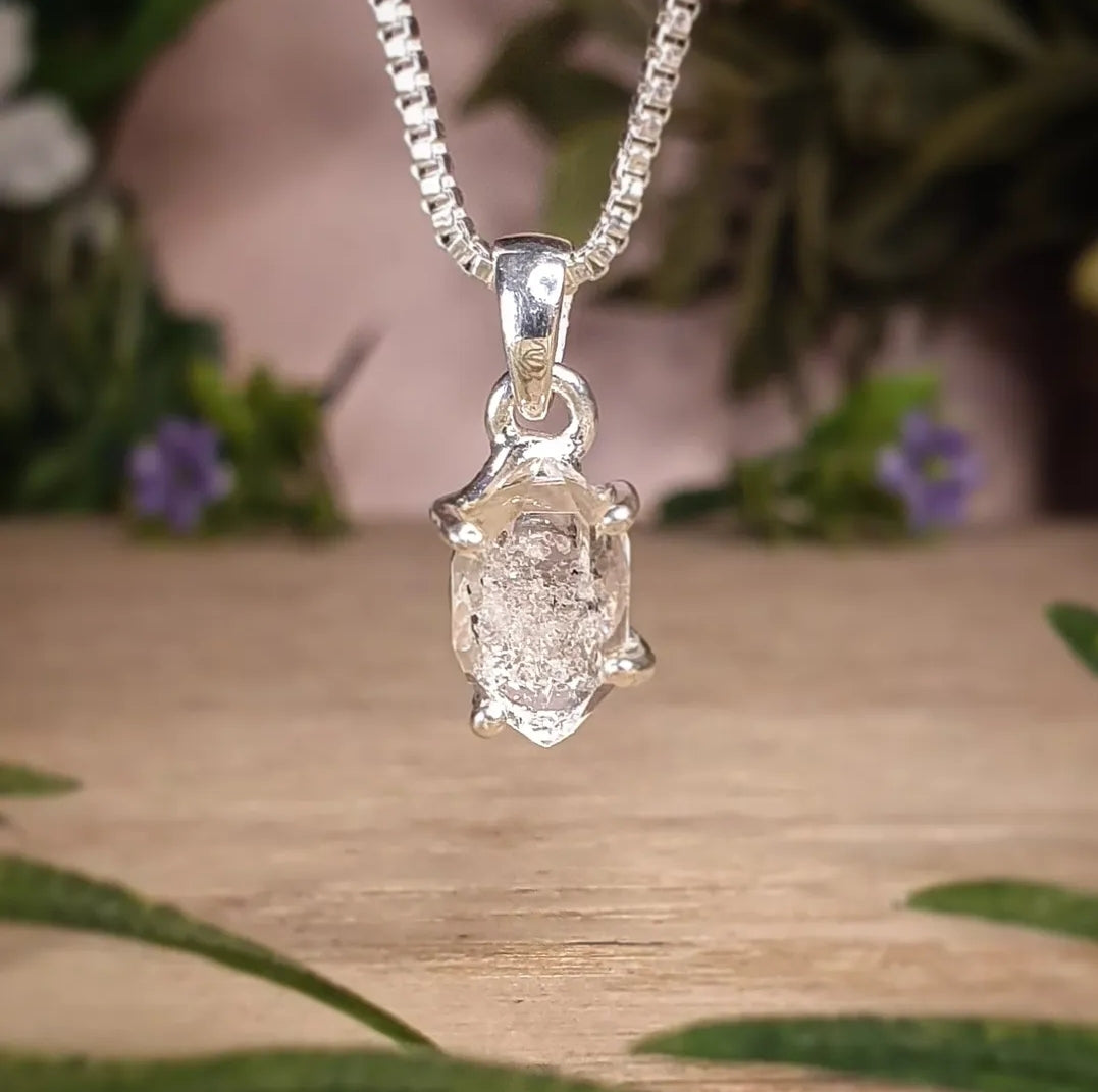 Herkimer Diamond Pendant (mx832)