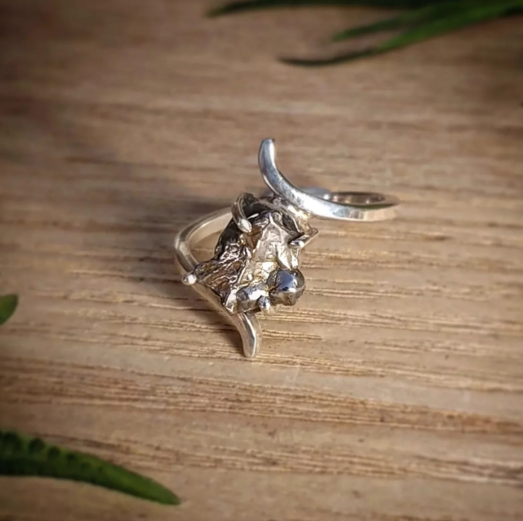 Campo Del Cielo Ring - Size 8.5 (mx837)