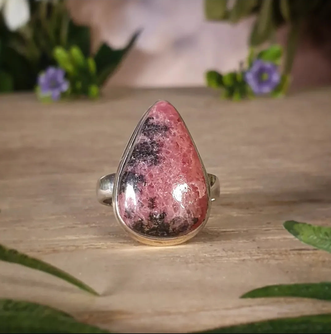 Rhodonite Ring - Size 8.5 (mx846)