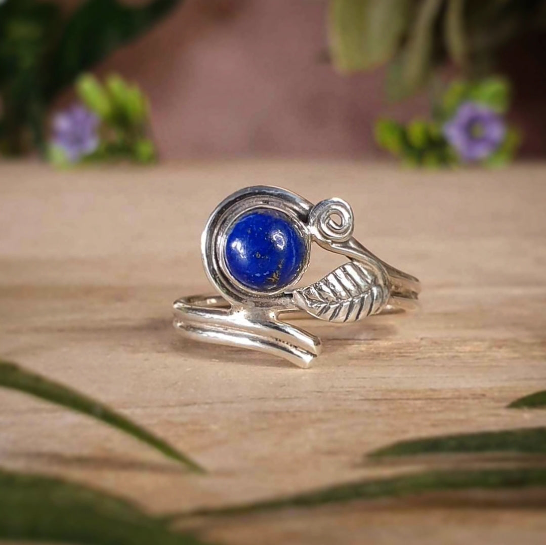 Lapis Lazuli Ring - Size 7.5 (mx870)
