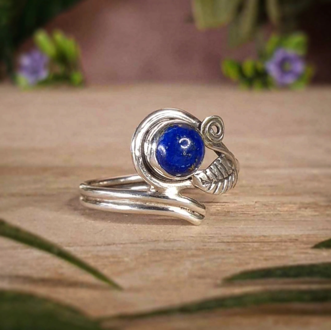 Lapis Lazuli Ring - Size 7.5 (mx870)