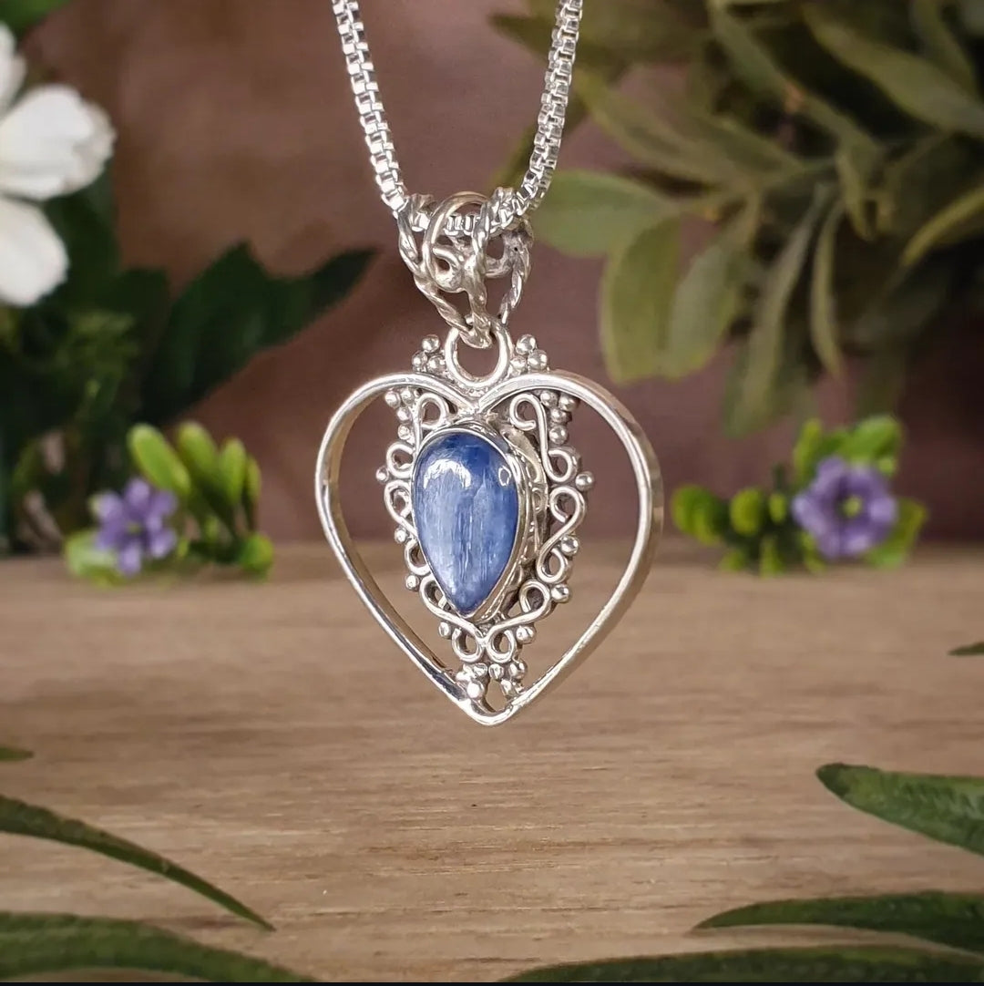 Blue Kyanite Pendant (mx859)