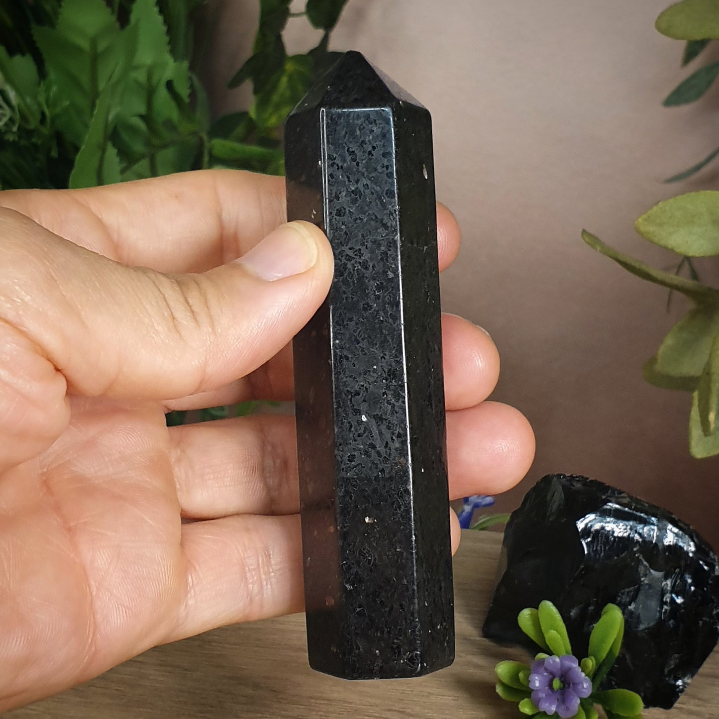 Nuummite Generator (Gen04)