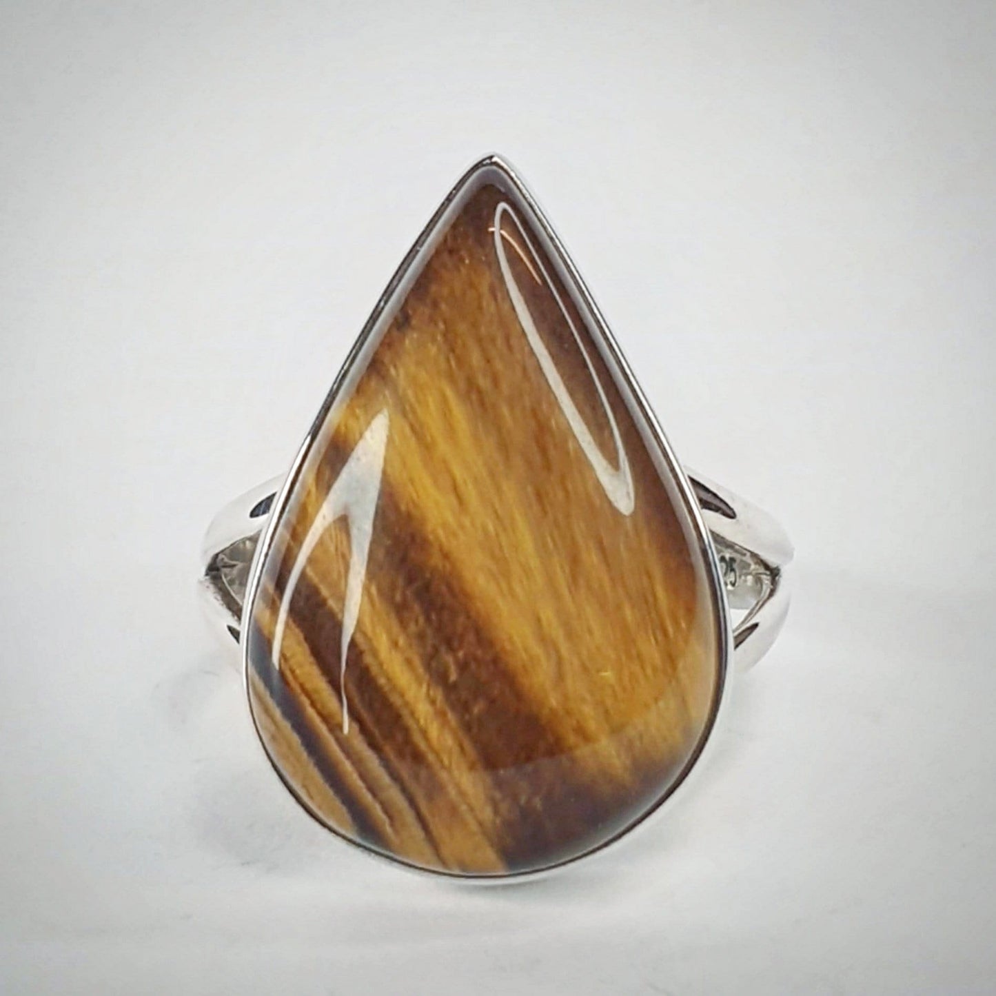 Tiger's Eye Ring - Size 9 (ssr398)