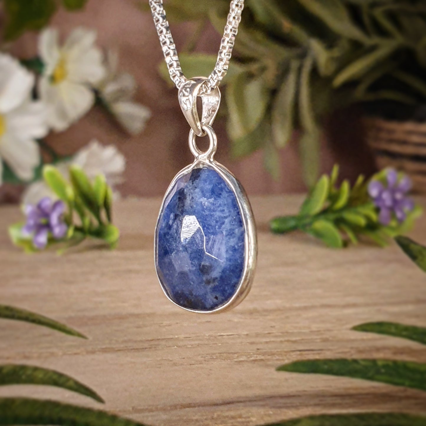 Sapphire Pendant (mx633)