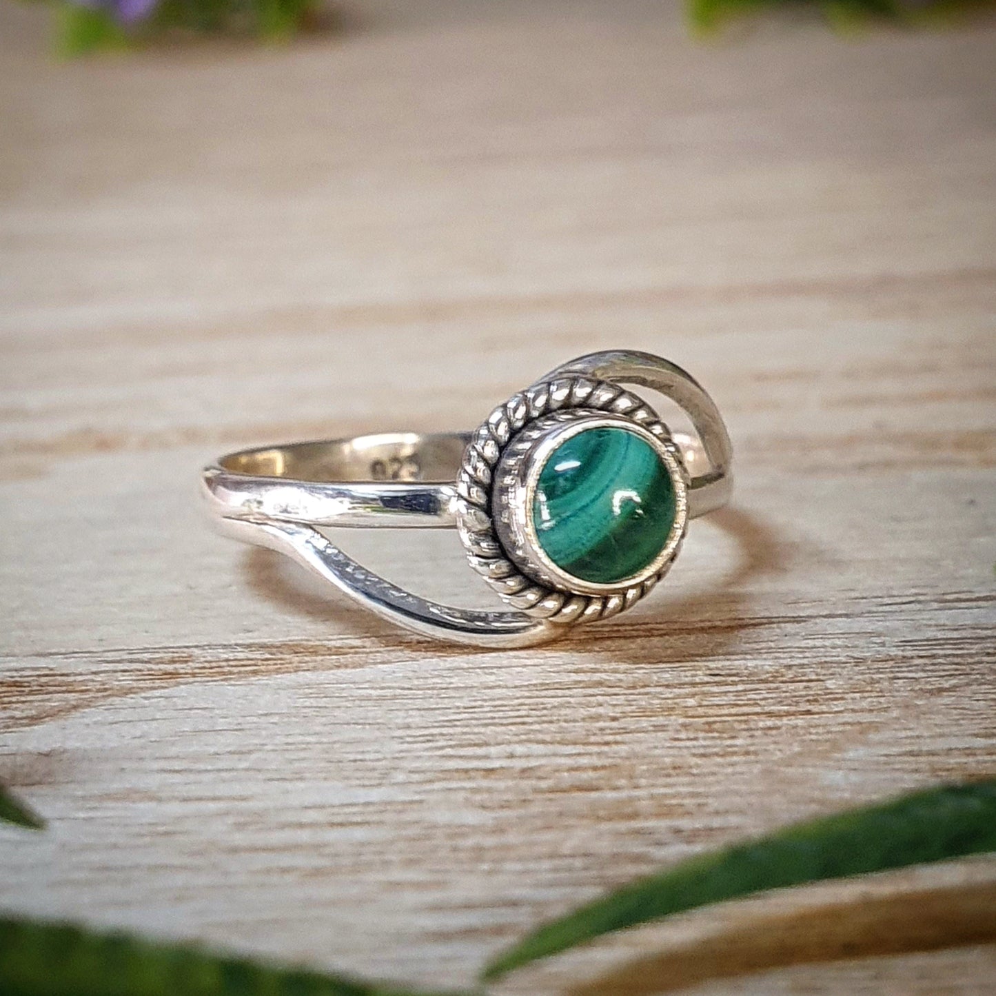 Malachite Ring - Size 6 (mx692)