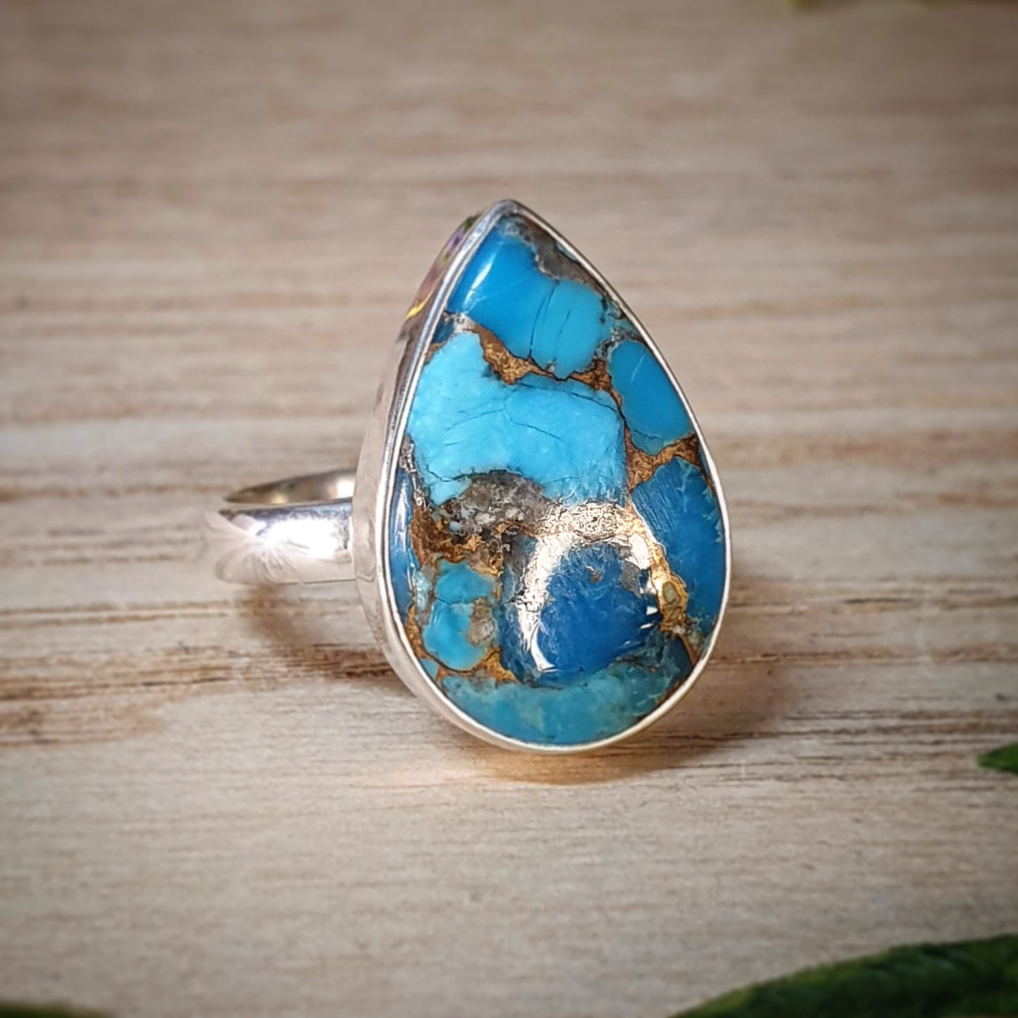 Turquoise Ring - Size 7.5 (mx691)