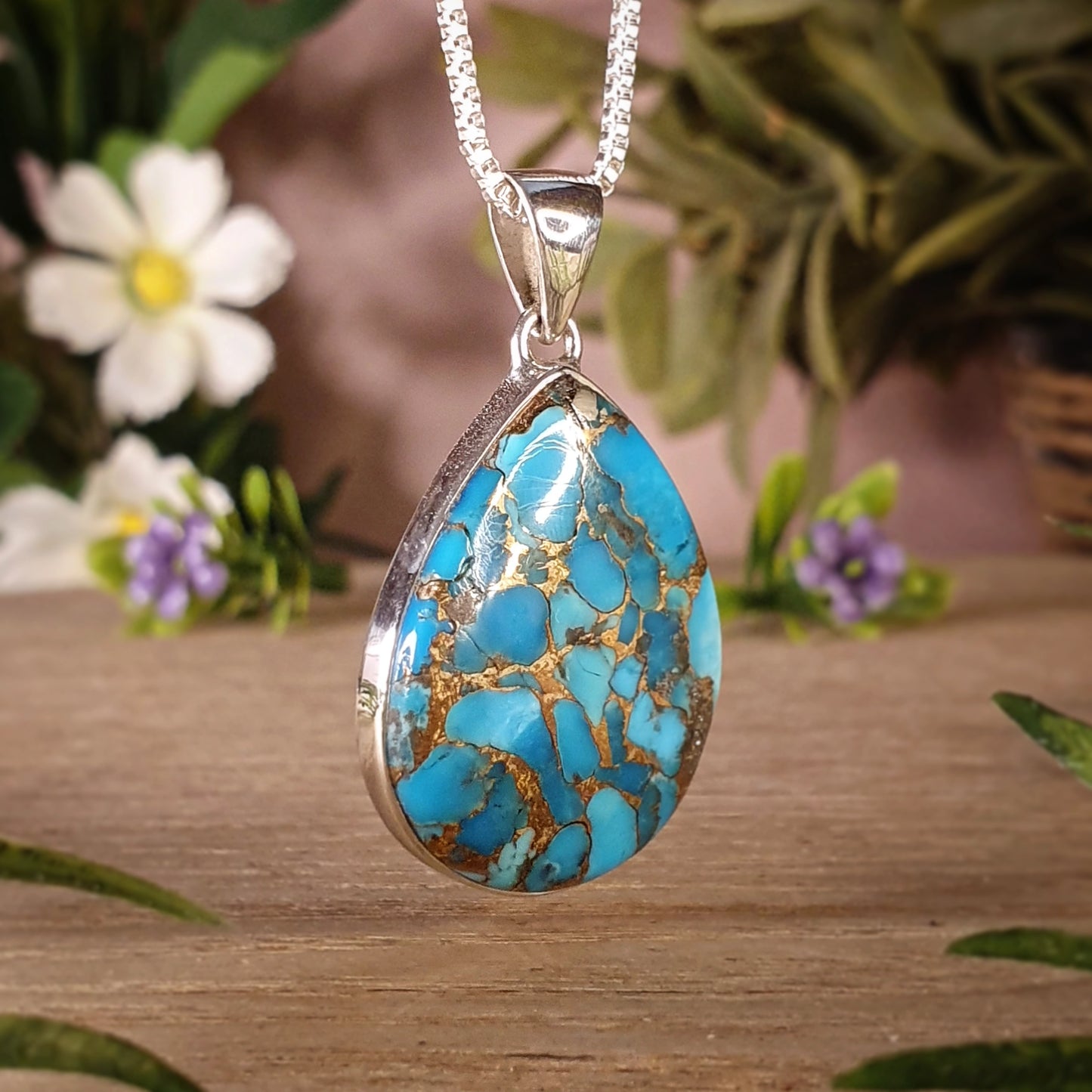 Turquoise Pendant (mx687)