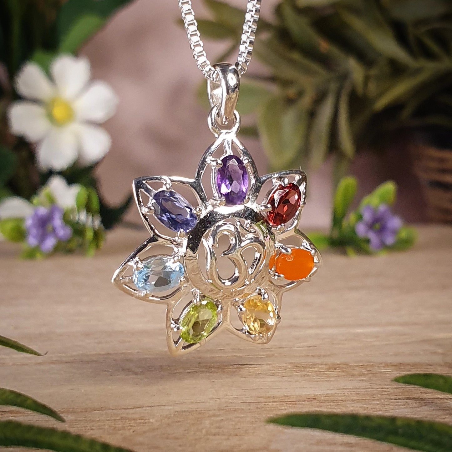 Chakra Pendant (mx722)