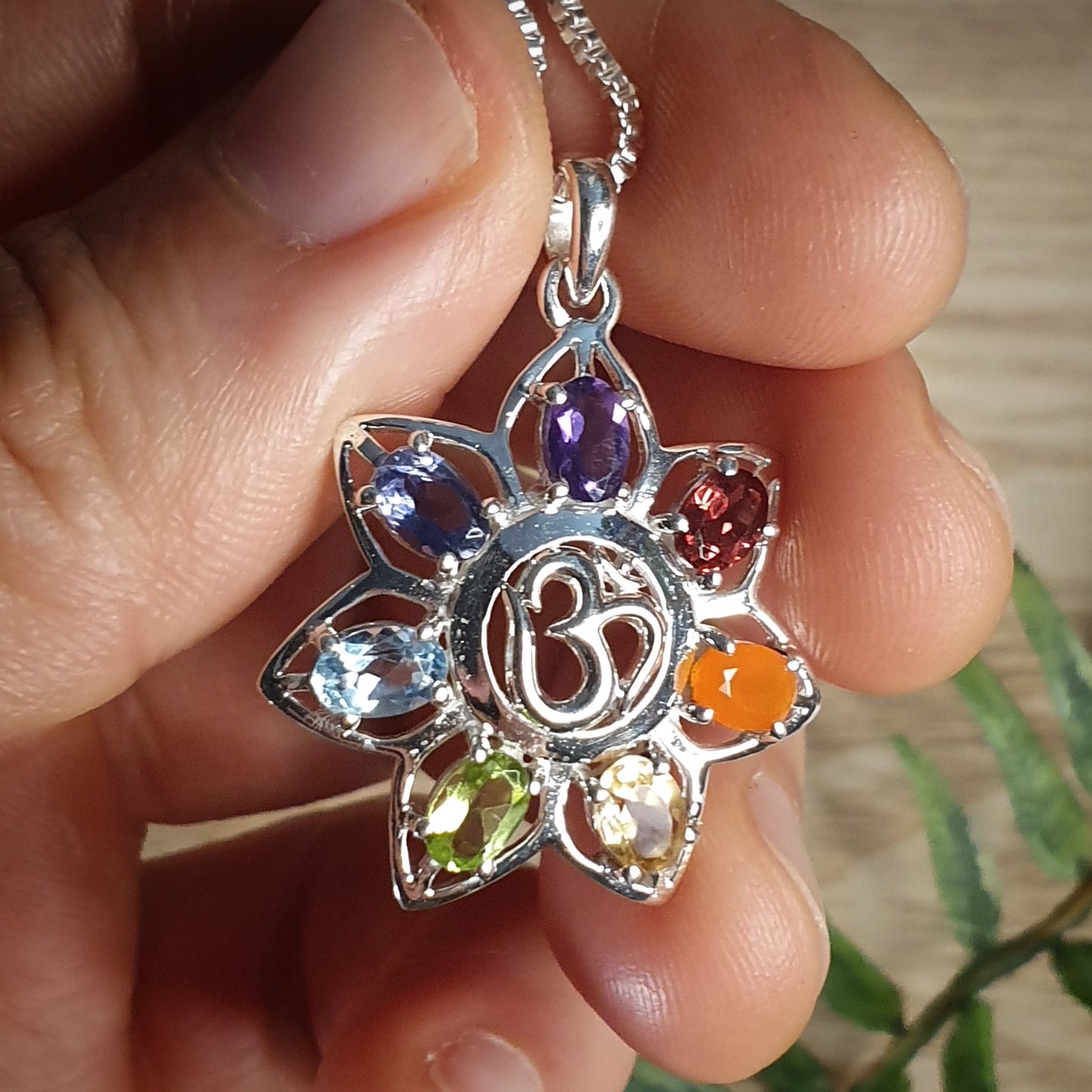 Chakra Pendant (mx722)