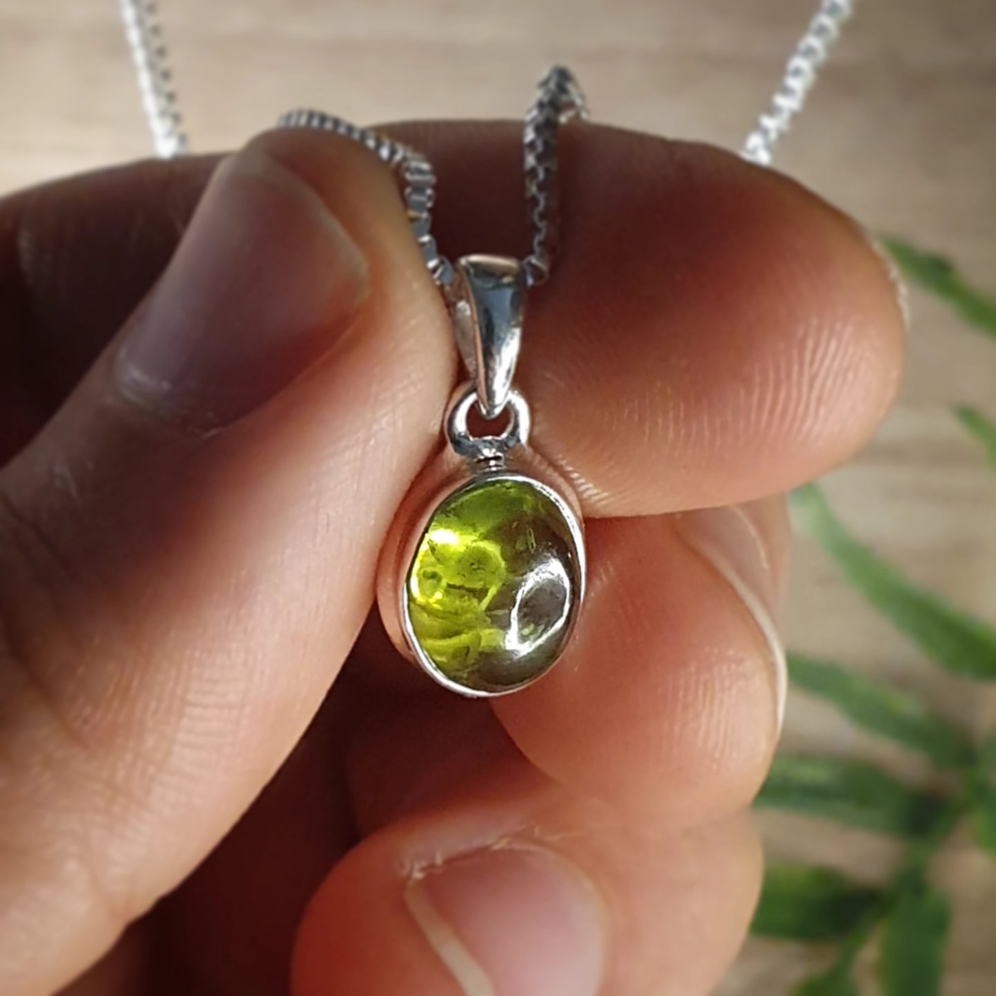 Green Tourmaline Pendant (mx726)