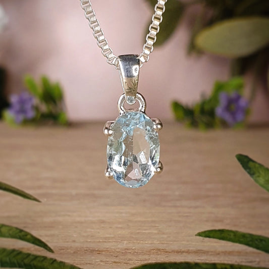 Blue Topaz Pendant (mx727)