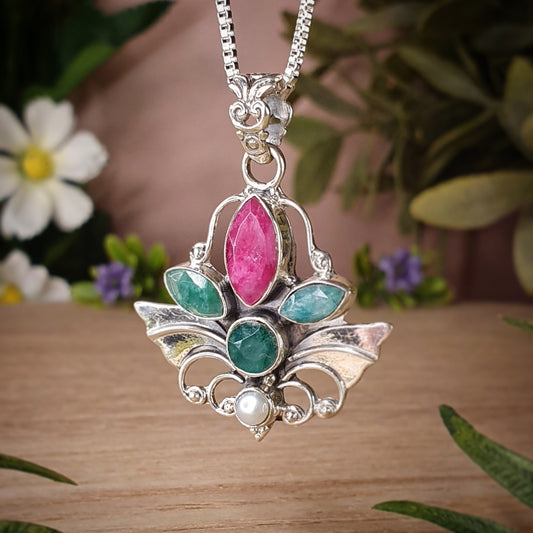 Emerald, Ruby and Pearl Pendant (mx754)