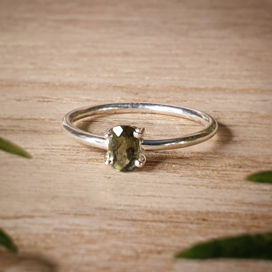 Moldavite Ring - size 8 (mx758)