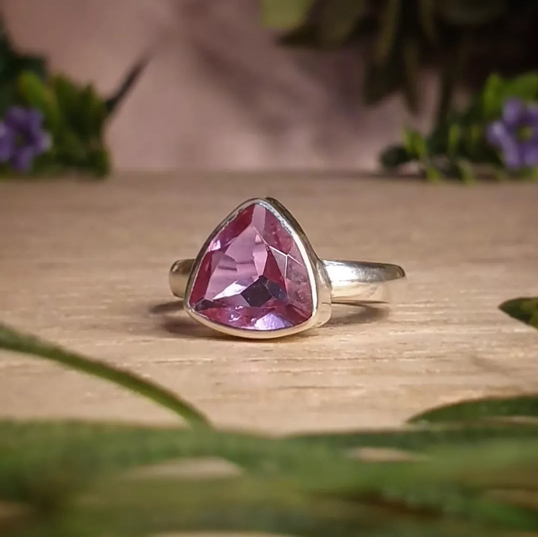 Alexandrite Ring - Size 7 (mx836)