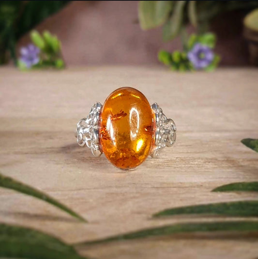 Amber Ring - Size 7 (mx871)