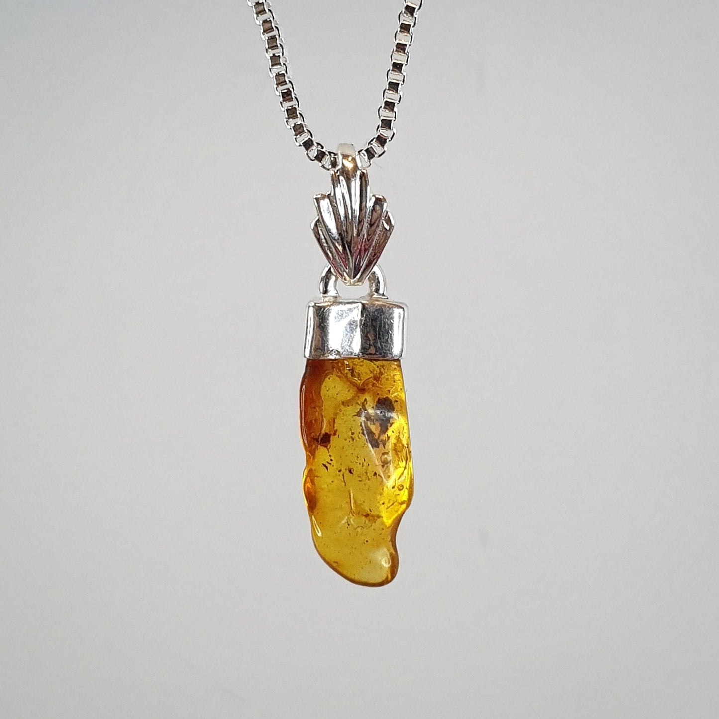 Amber Pendant - On Sale (SSP551)