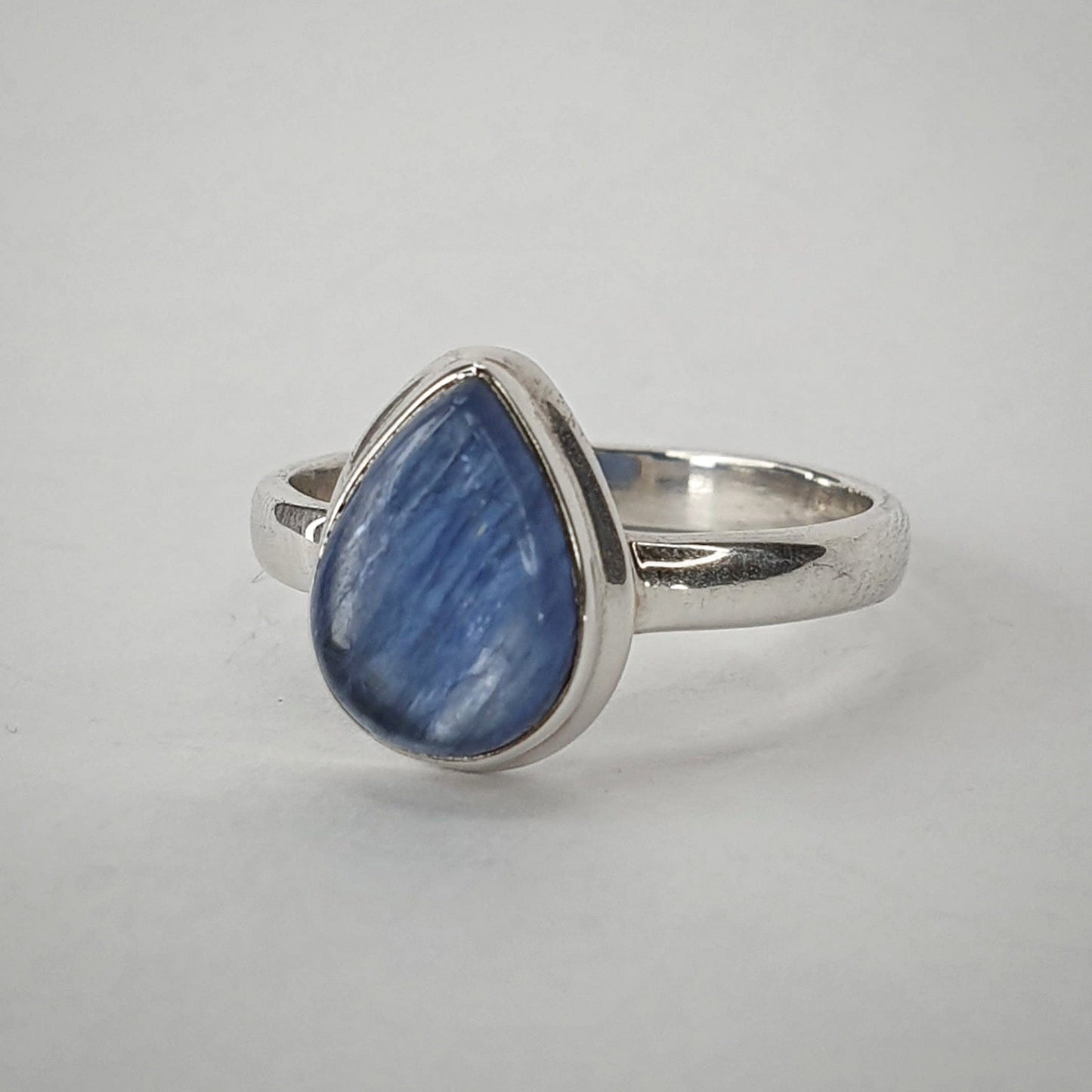 Blue Kyanite Ring (JX210)