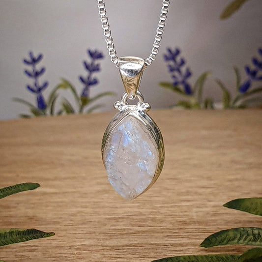 Moonstone Pendant (ZX062)
