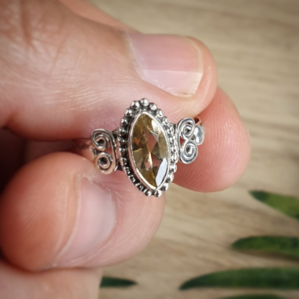 Citrine Ring - Size 6.75 / N (ZX133)